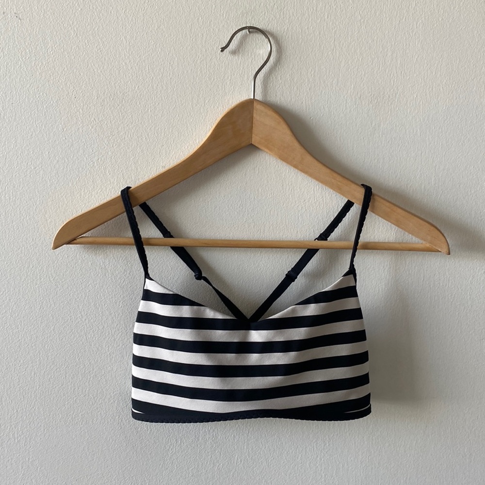 Lululemon striped straps bra size 8